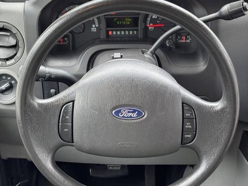Used 2009 Ford E-450 and Econoline 450 RWD image 24