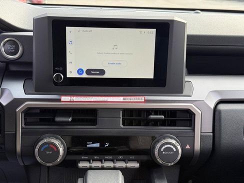 Certified 2025 Toyota 4Runner SR5 image 9