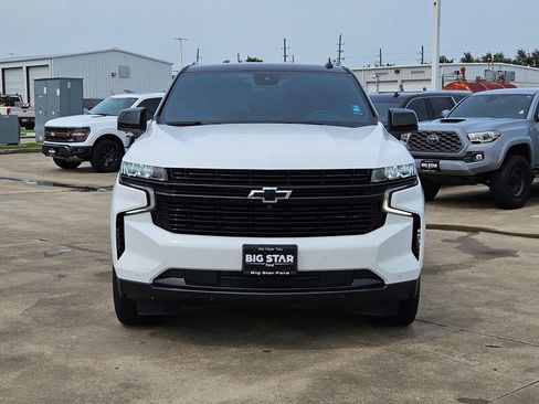 Used 2024 Chevrolet Suburban RST w/ Luxury Package AWD/4WD image 11