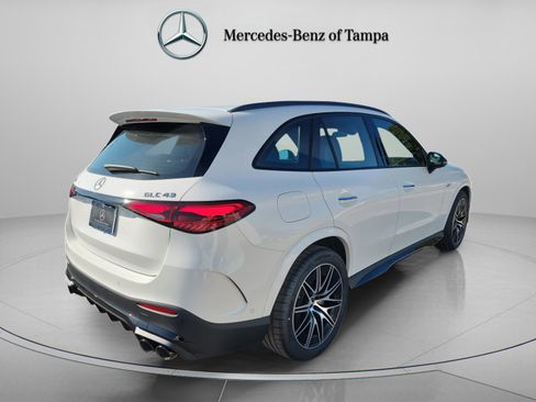 New 2026 Mercedes-Benz GLC 43 AMG 4MATIC image 4