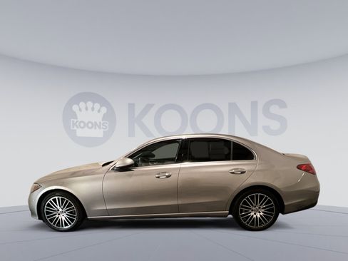 Used 2024 Mercedes-Benz C 300 Sedan image 7