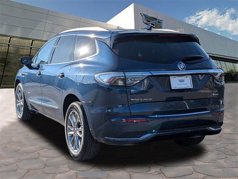 Used 2024 Buick Enclave Avenir image 39