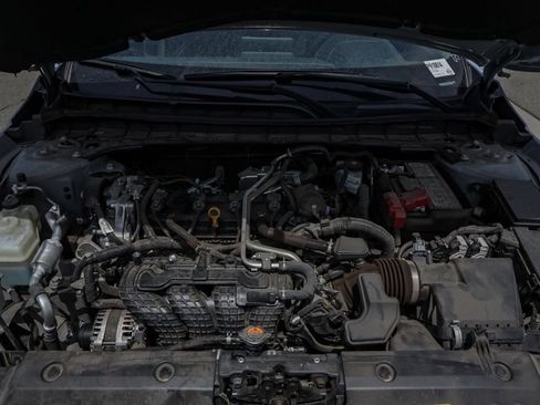 Used 2023 Nissan Altima 2.5 SR FWD image 36