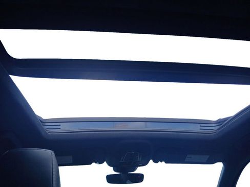 Used 2023 Audi SQ7 Prestige w/ Sport Package image 11