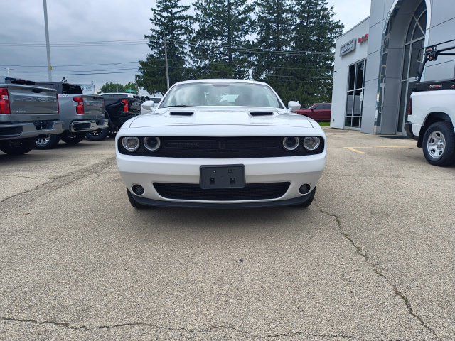 Used 2018 Dodge Challenger GT w/ Blacktop Package AWD/4WD image 2
