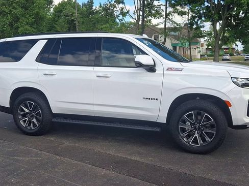 Certified 2023 Chevrolet Tahoe Z71 w/ Luxury Package AWD/4WD image 4