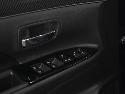 Used 2020 Mitsubishi Outlander LE AWD/4WD image 20