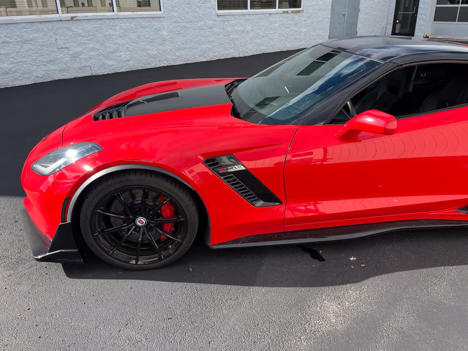 Used 2016 Chevrolet Corvette Z06 w/ 2LZ Preferred Equipment Group RWD image 5
