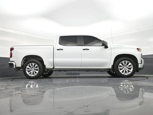 Used 2021 Chevrolet Silverado 1500 Custom RWD image 28