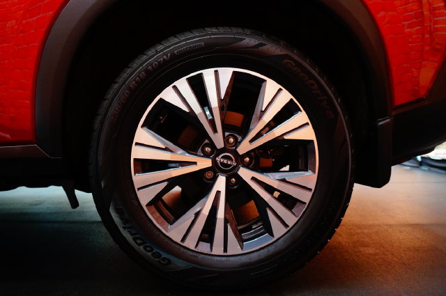 Certified 2023 Nissan Rogue SV AWD/4WD image 66