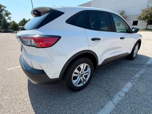 Used 2021 Ford Escape S FWD image 3