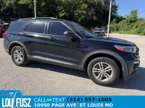 Used 2021 Ford Explorer XLT w/ Equipment Group 202A AWD/4WD image 1