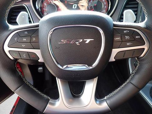 Used 2016 Dodge Challenger SRT Hellcat RWD image 16
