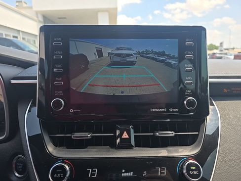 Used 2022 Toyota Corolla XSE FWD image 11