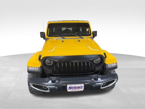 Used 2020 Jeep Wrangler Unlimited Sahara AWD/4WD image 2