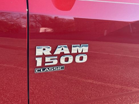 Used 2021 RAM 1500 Classic SLT image 35