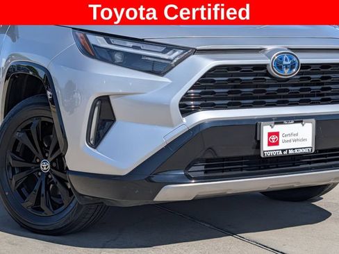 Used 2023 Toyota RAV4 XSE AWD/4WD image 3