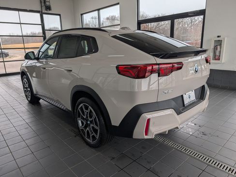 New 2026 BMW X2 xDrive28i w/ Technology Package image 6