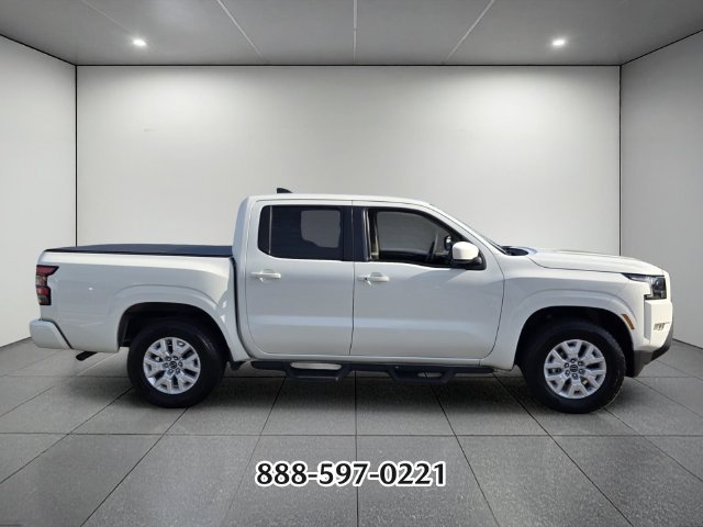 Used 2022 Nissan Frontier SV AWD/4WD image 6