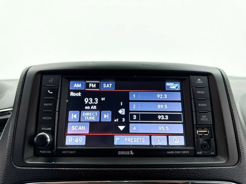 Used 2017 Dodge Grand Caravan SE w/ UConnect Hands-Free Group FWD image 20