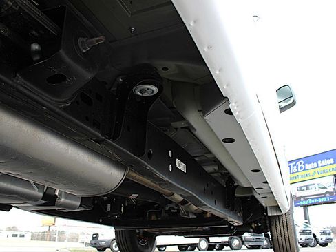 Used 2025 Chevrolet Express 2500 Extended w/ Communications Package image 39