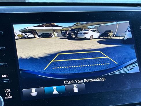 Used 2022 Honda Accord Sport image 18