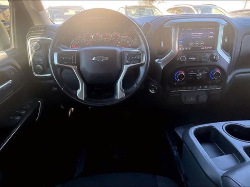 Used 2021 Chevrolet Silverado 1500 RST image 14
