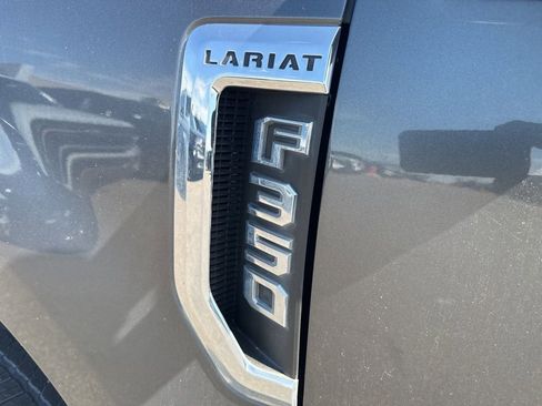 Used 2019 Ford F350 Lariat w/ Lariat Ultimate Package AWD/4WD image 13