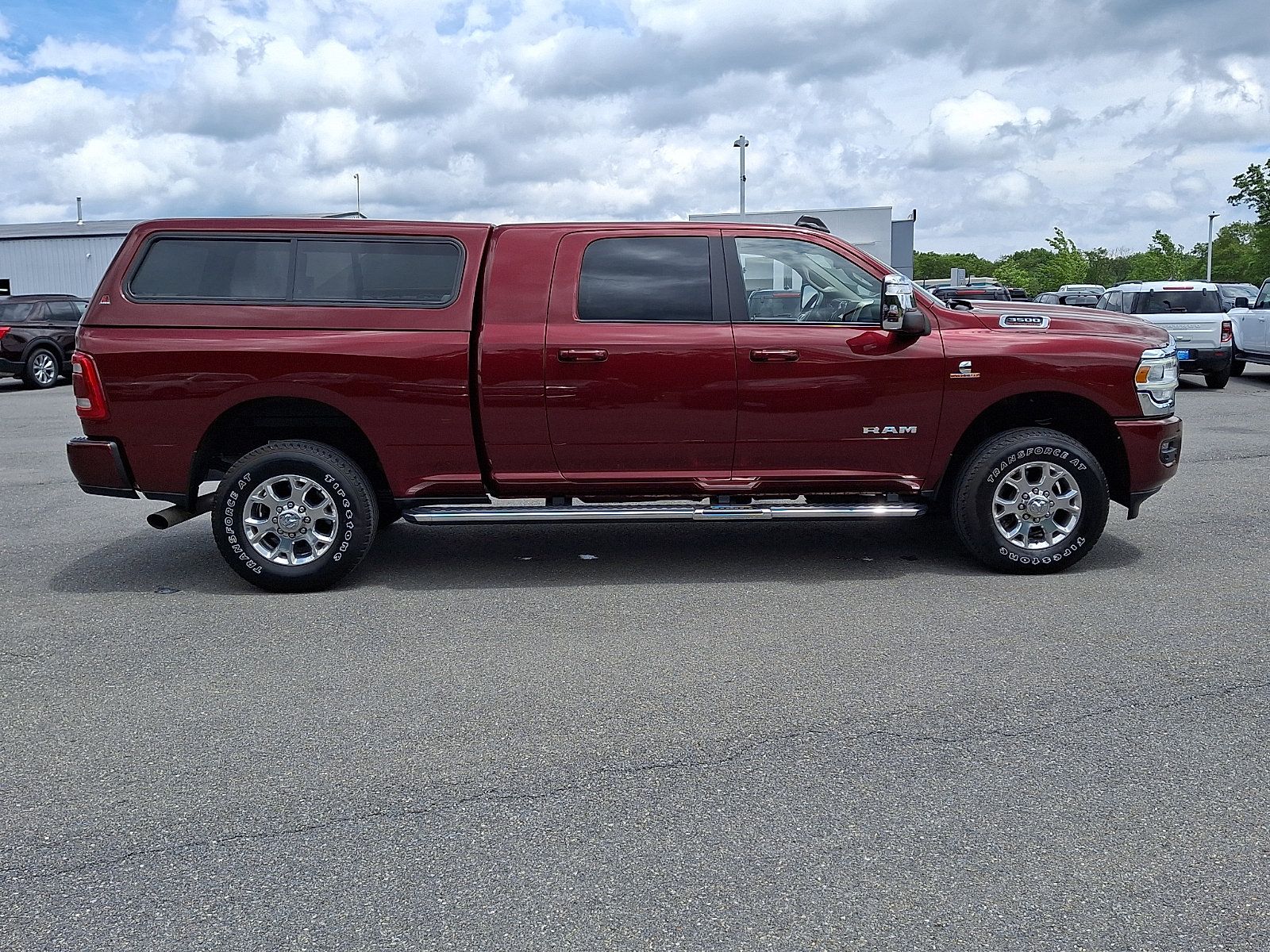 Used 2024 RAM 3500 Laramie AWD/4WD image 7