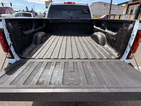 Used 2011 GMC Sierra 2500 SLE AWD/4WD image 19