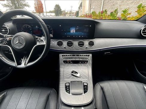 Certified 2021 Mercedes-Benz E 350 4MATIC Sedan image 15