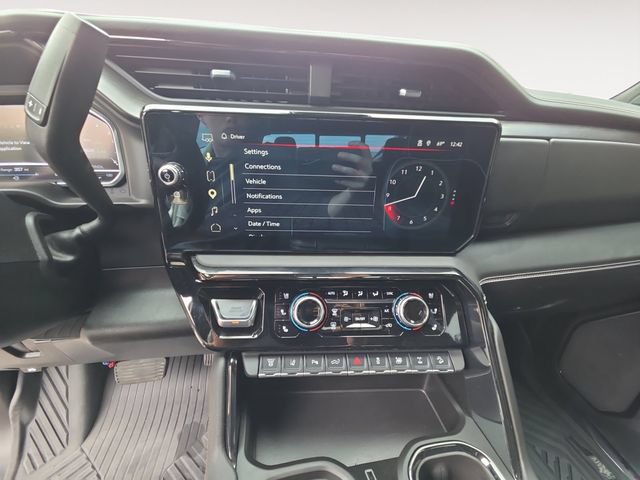 Used 2025 GMC Sierra 2500 AT4X w/ AT4X AEV Edition AWD/4WD image 15