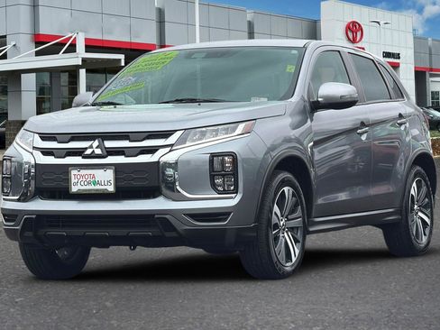 Used 2024 Mitsubishi Outlander Sport SE image 8