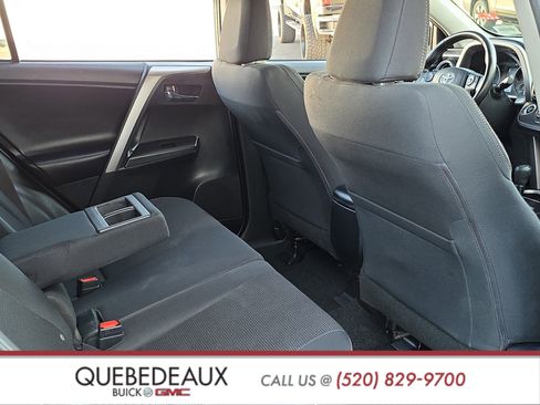 Used 2018 Toyota RAV4 XLE w/ Plus Extra Value Package AWD/4WD image 27