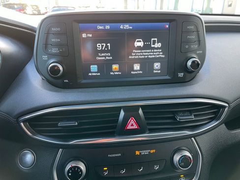 Used 2020 Hyundai Santa Fe SEL image 18