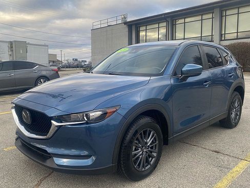 Used 2021 MAZDA CX-5 Touring image 3