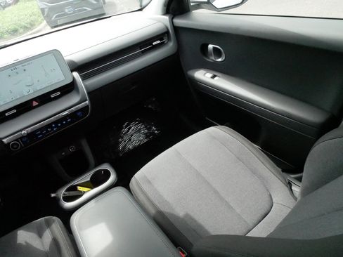 Used 2024 Hyundai Ioniq 5 SEL AWD/4WD image 11