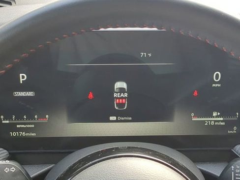 Used 2025 Nissan Kicks SR image 24