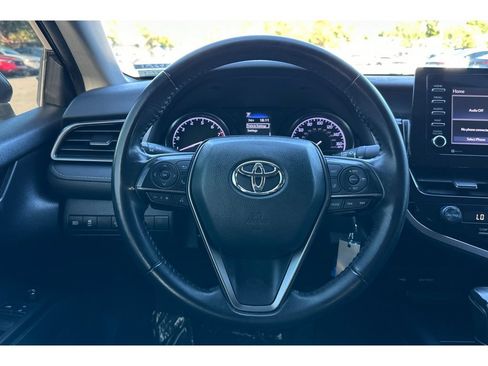 Used 2021 Toyota Camry SE FWD image 33