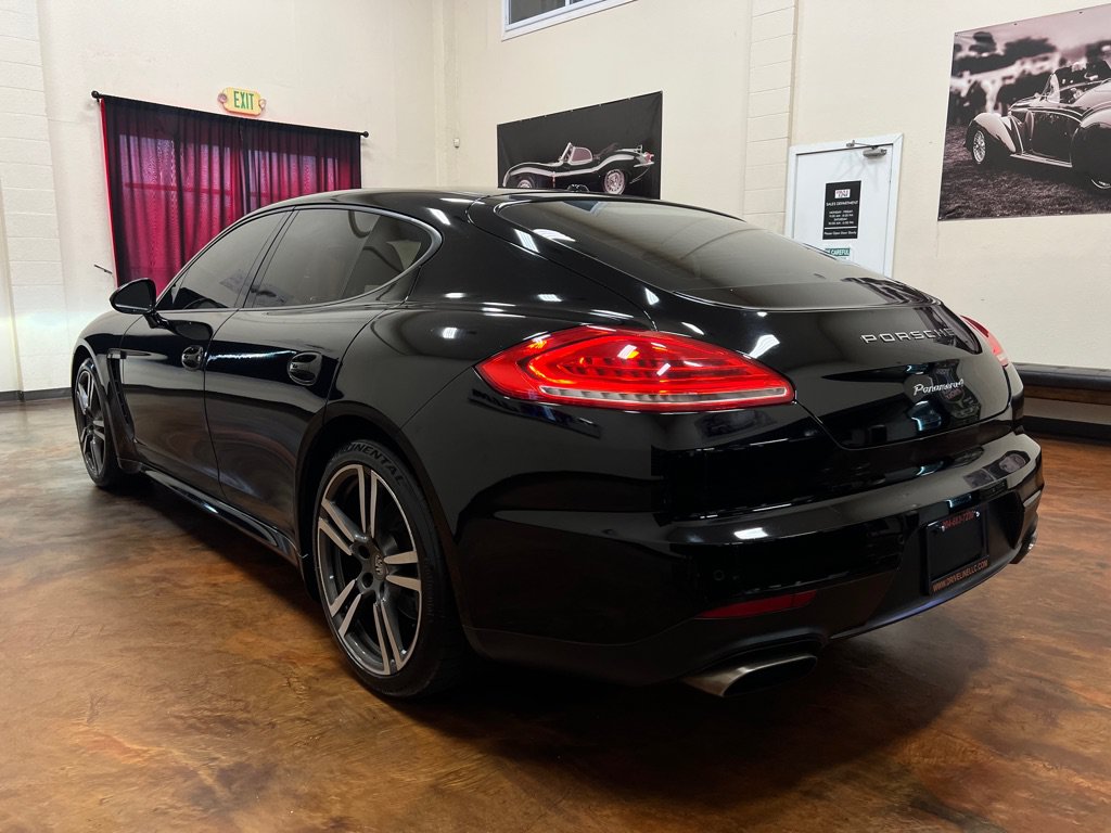 Used 2014 Porsche Panamera 4 AWD/4WD image 7