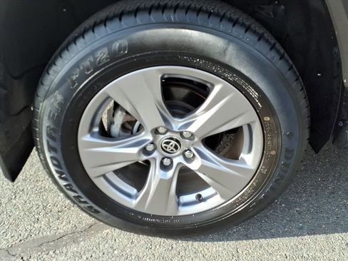 Certified 2023 Toyota RAV4 XLE image 27