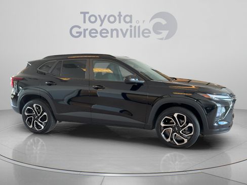 Used 2024 Chevrolet Trax RS w/ Driver Confidence Package FWD image 7