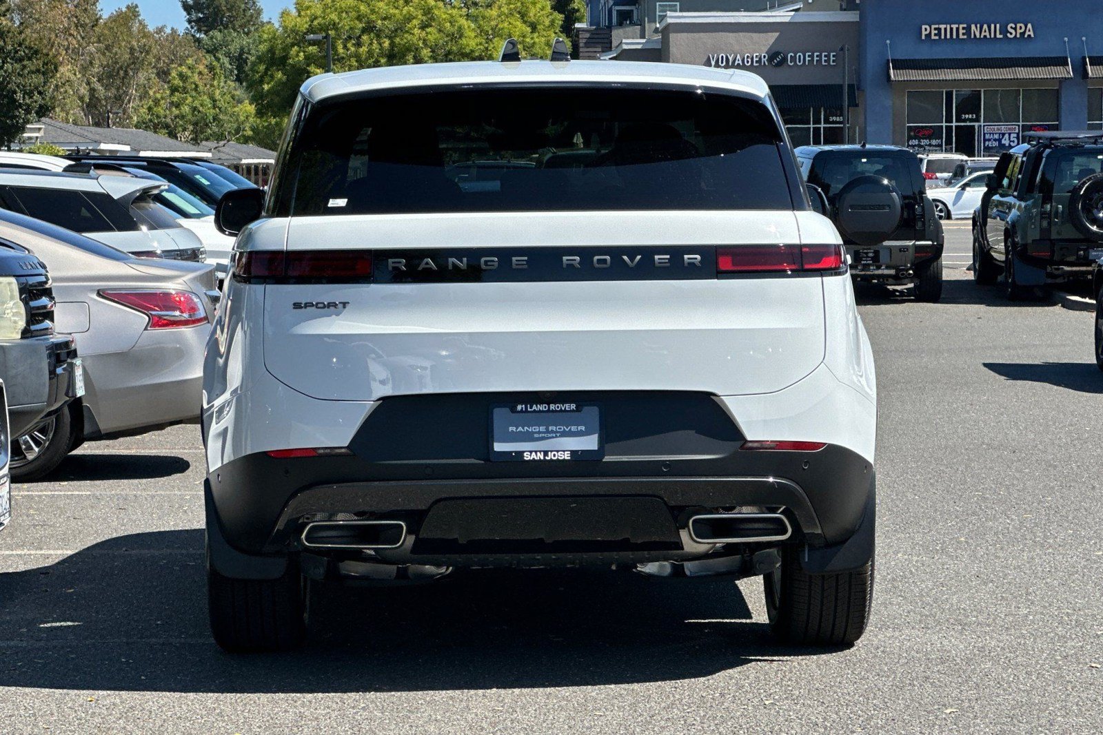New 2026 Land Rover Range Rover Sport SE AWD/4WD image 8