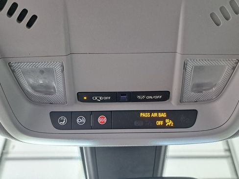 Used 2022 Chevrolet Malibu LT image 20