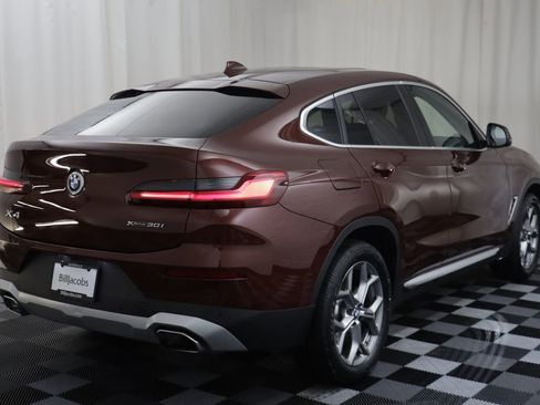 Certified 2025 BMW X4 xDrive30i AWD/4WD image 16