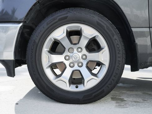 Used 2021 RAM 1500 Big Horn RWD image 15