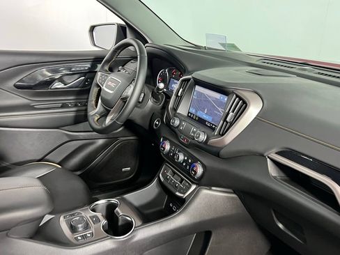 Used 2024 GMC Terrain AT4 w/ Infotainment Package II image 37