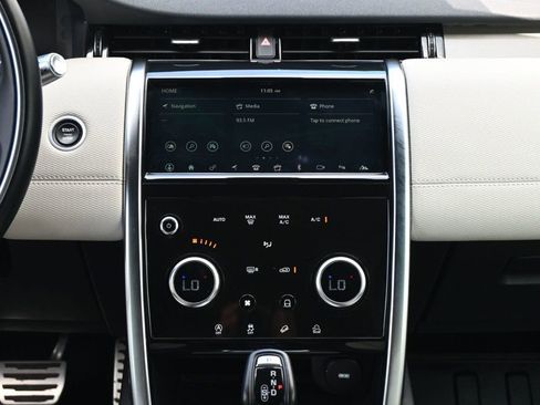 Used 2020 Land Rover Discovery Sport SE R-Dynamic image 11