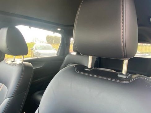 Used 2025 MAZDA CX-70 3.3 Turbo S w/ Premium Package image 12