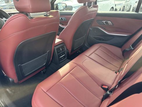 Used 2022 BMW 330i 330i Sedan North America RWD w/ M Sport Package image 8